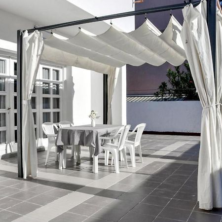 Sea Star Apartments Pjescana Uvala Exterior foto